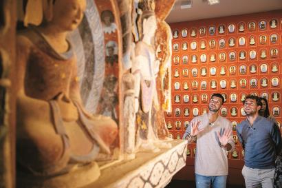 令人瞩目 令人瞩目