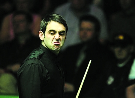 眼于帮助球 眼于帮助球