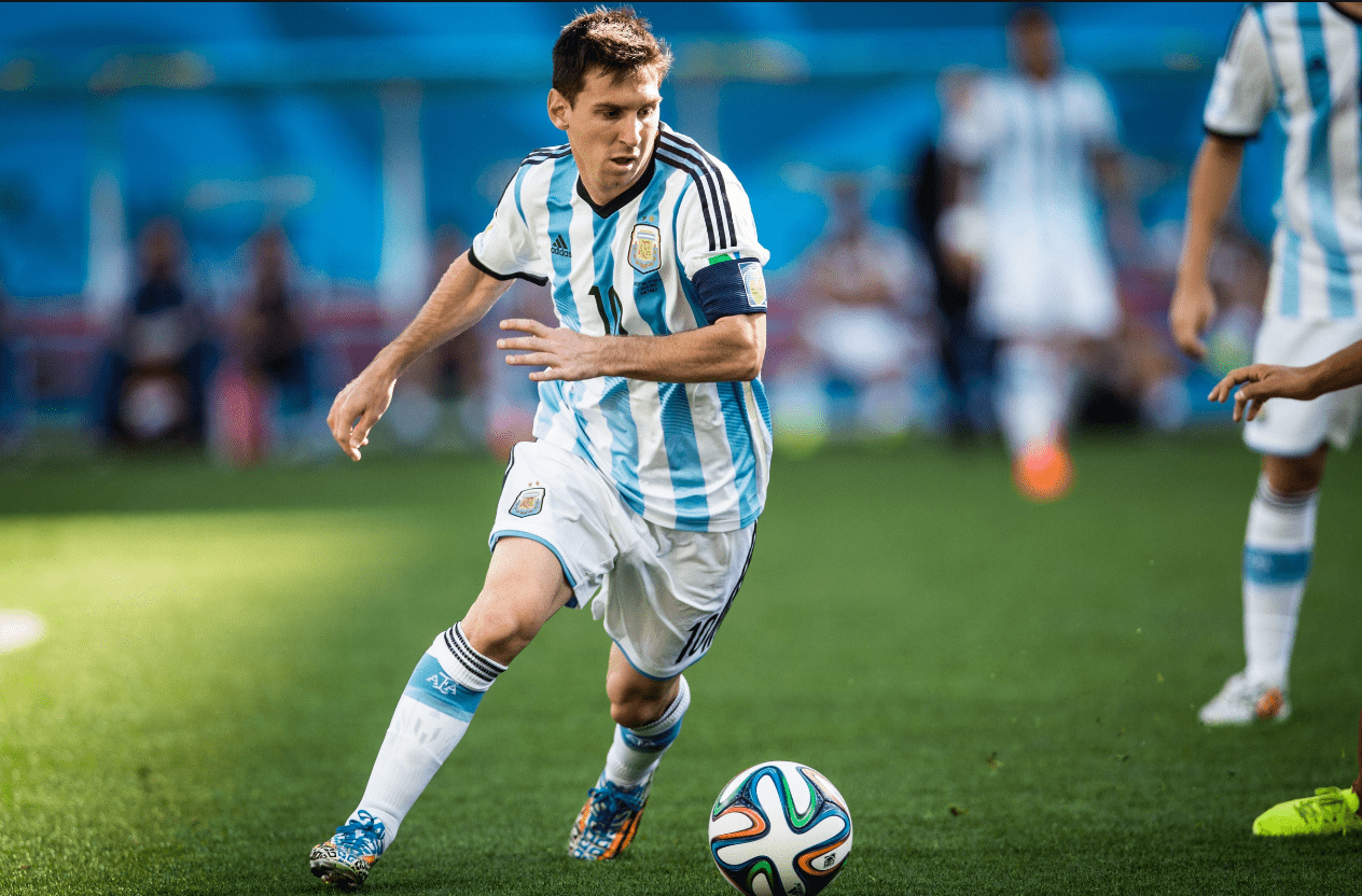 而是靠行动 而是靠行动